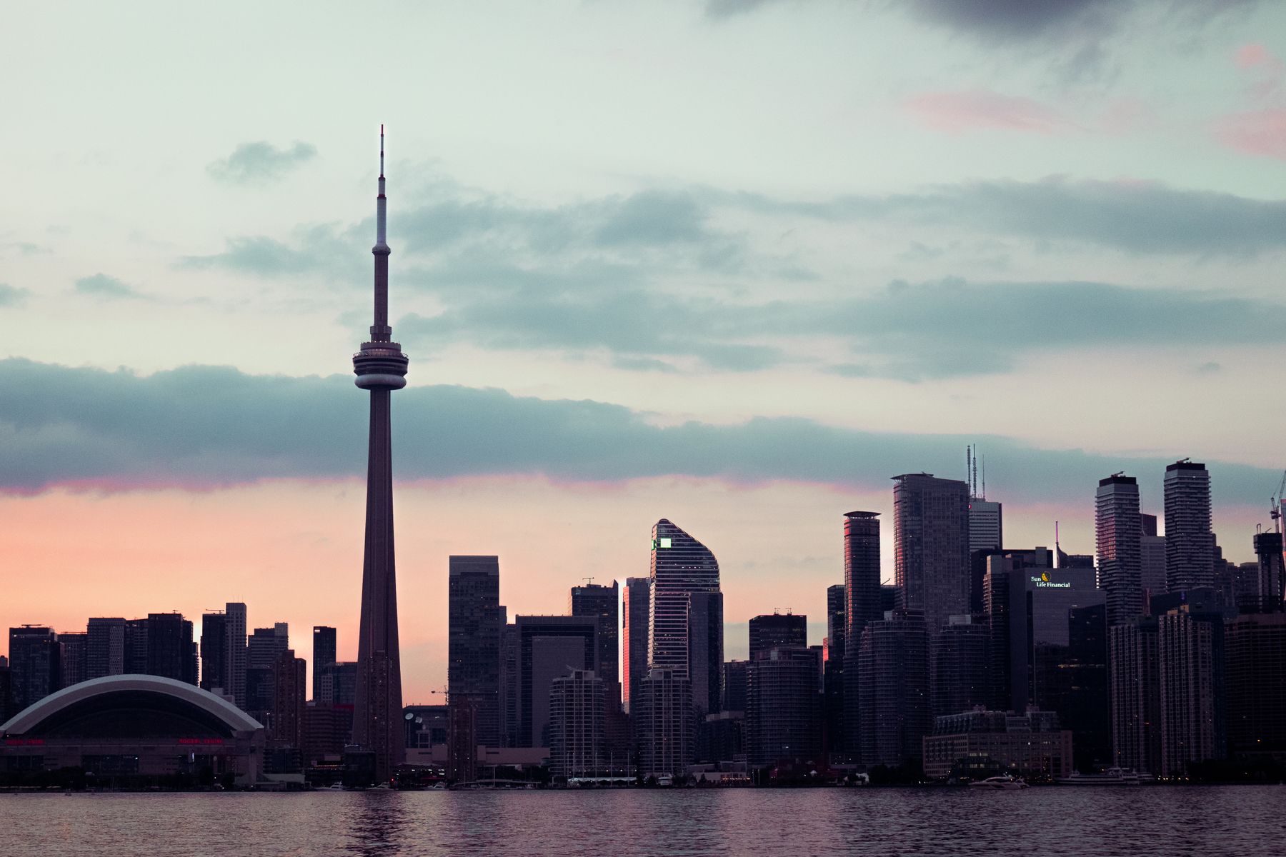 Toronto skyline at dusk